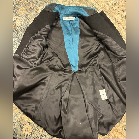 Teresa Crowninshield Jacket - Picture 3 of 6